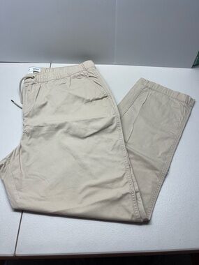Old Navy Men's Light Beige Drawstring Chinos